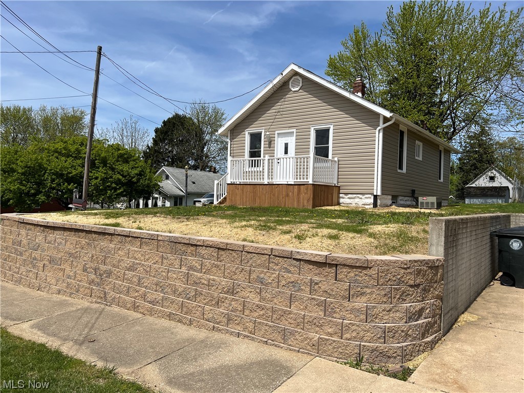 1837 Springfield Center Road Akron, OH 44312 - Photo 17 of 28