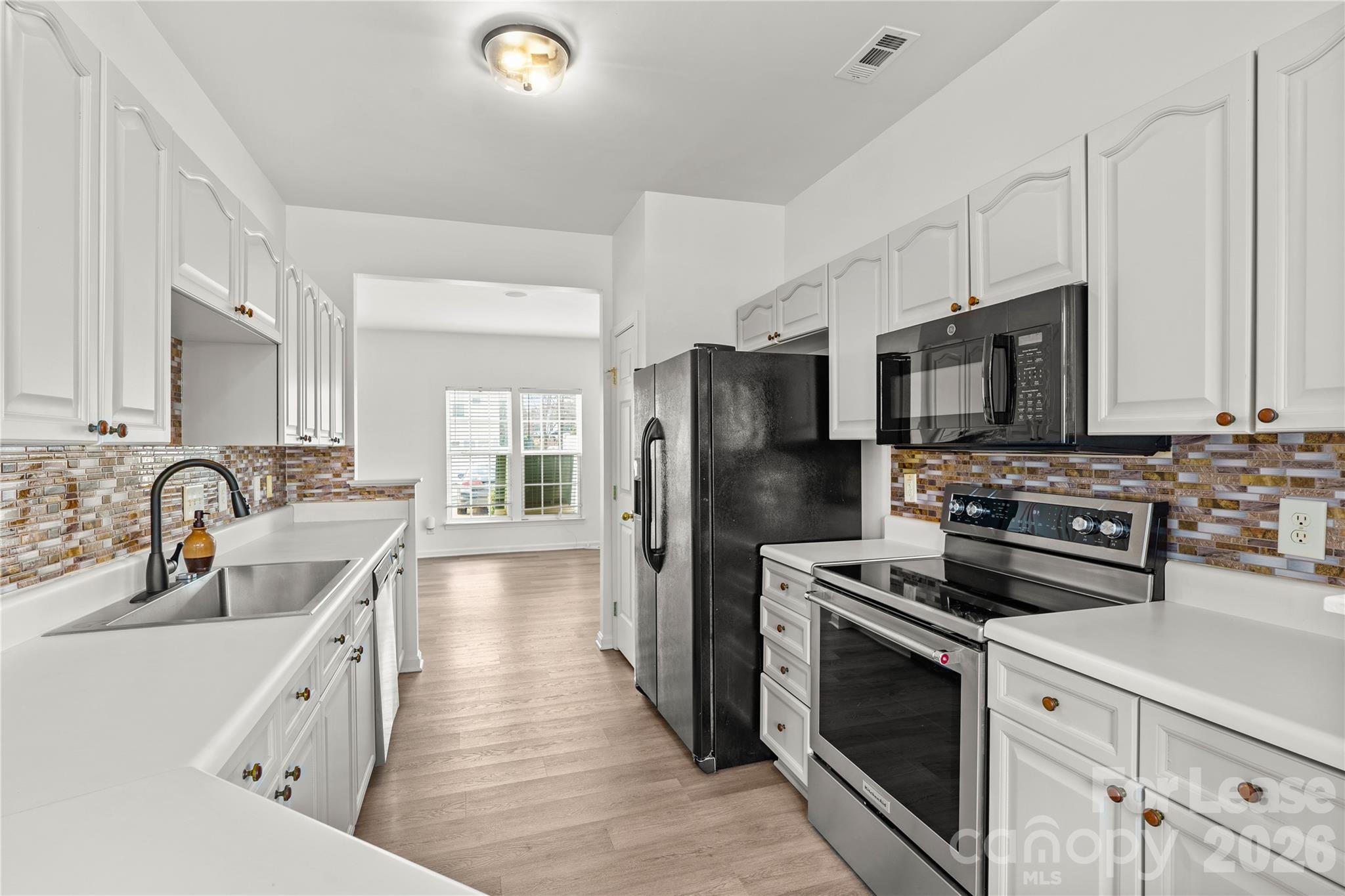 4930 Prosperity Ridge Road Charlotte, NC 28269 - Photo 3 of 36