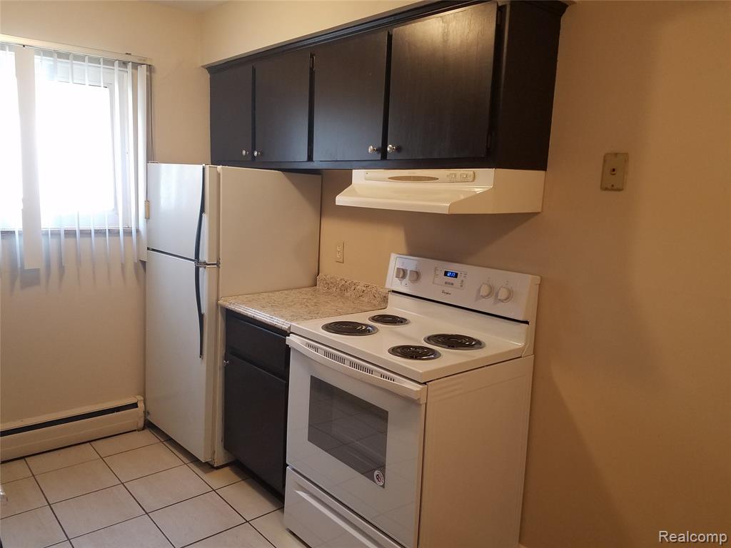 1445 West Nine Mile Road, Unit #10 Ferndale, MI 48220 - Photo 4 of 7