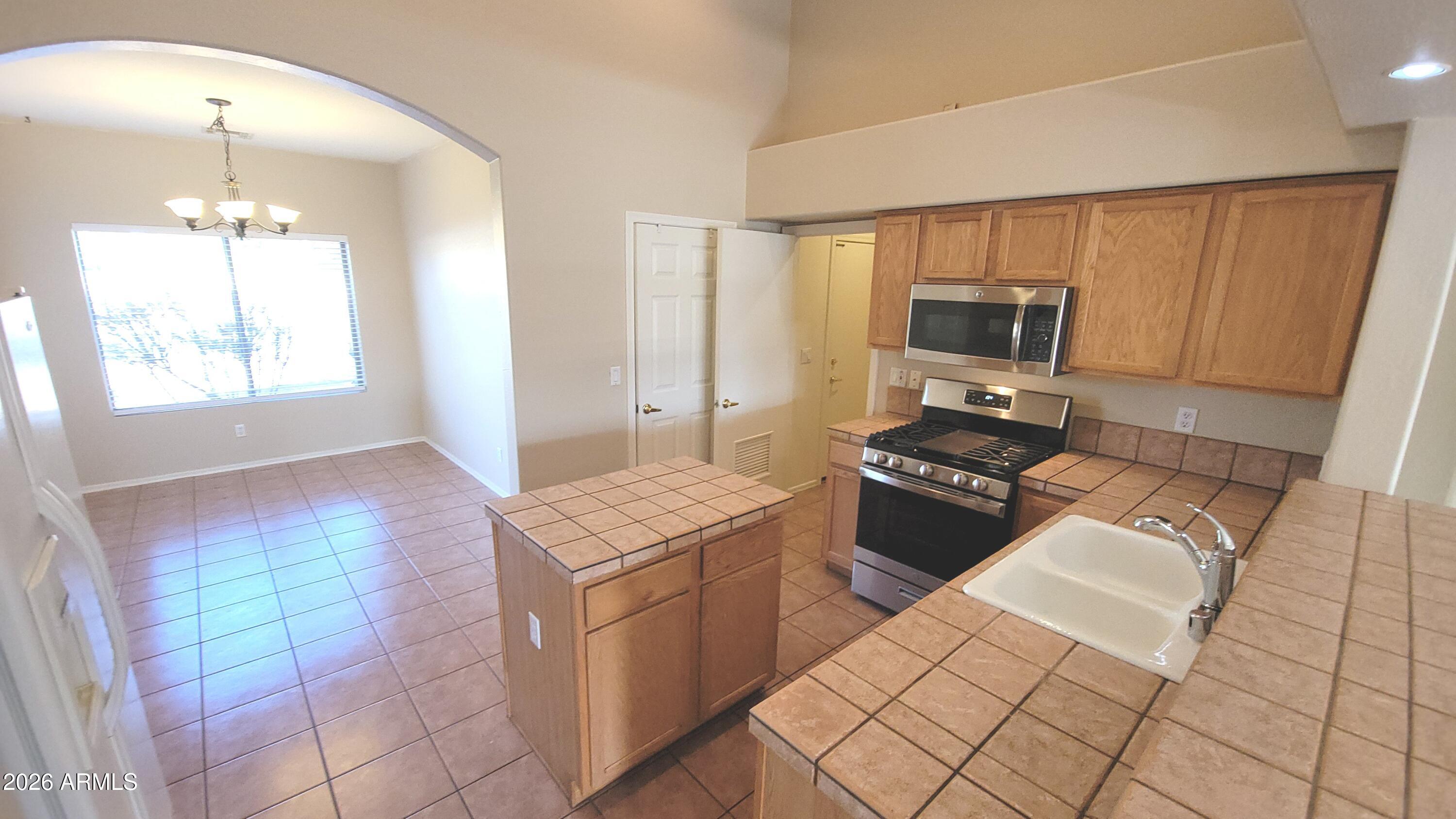 915 East Hearn Road Phoenix, AZ 85022 - Photo 7 of 26 Hearn Kitchen 1