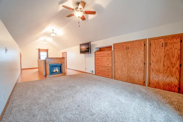 $179,000 | 122 1st Avenue Northeast, Clara City, MN 56222
