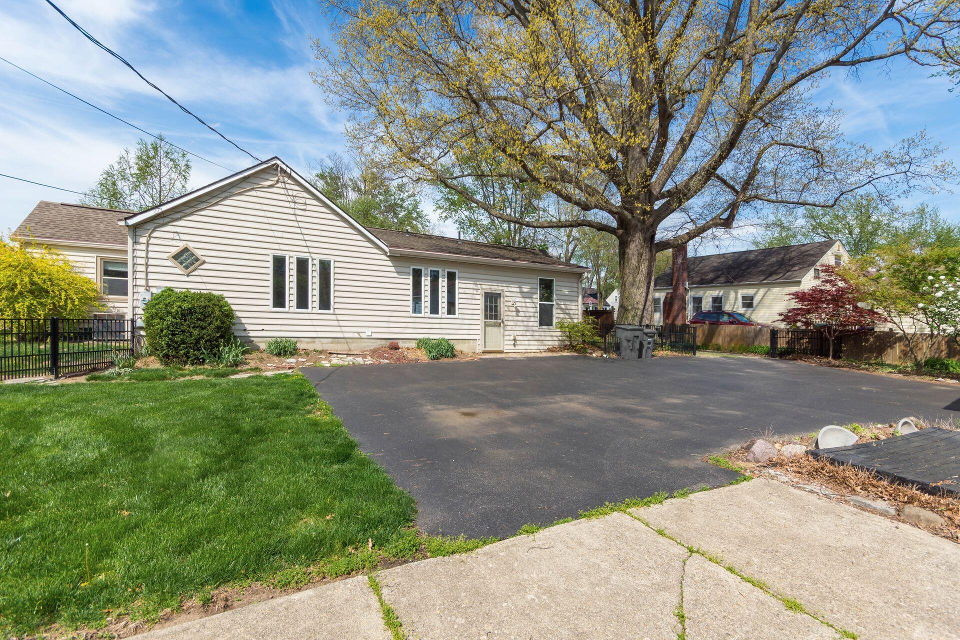 343 Wetmore Road Columbus, OH 43214 - Photo 41 of 45 044_ Rd Columbus OH 43214 USA