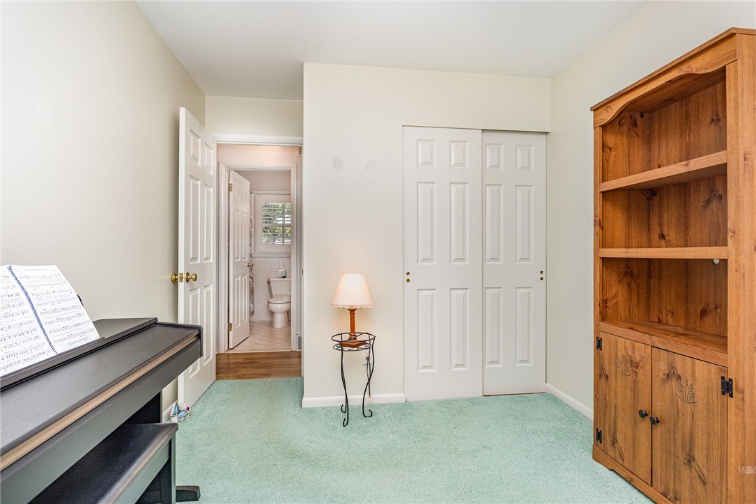 19 Crossfield Road Perinton, NY 14450 - Photo 15 of 28