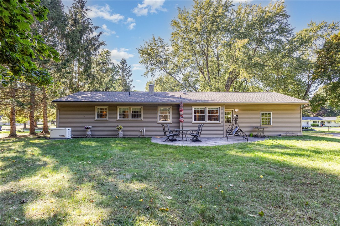 19 Crossfield Road Perinton, NY 14450 - Photo 25 of 28