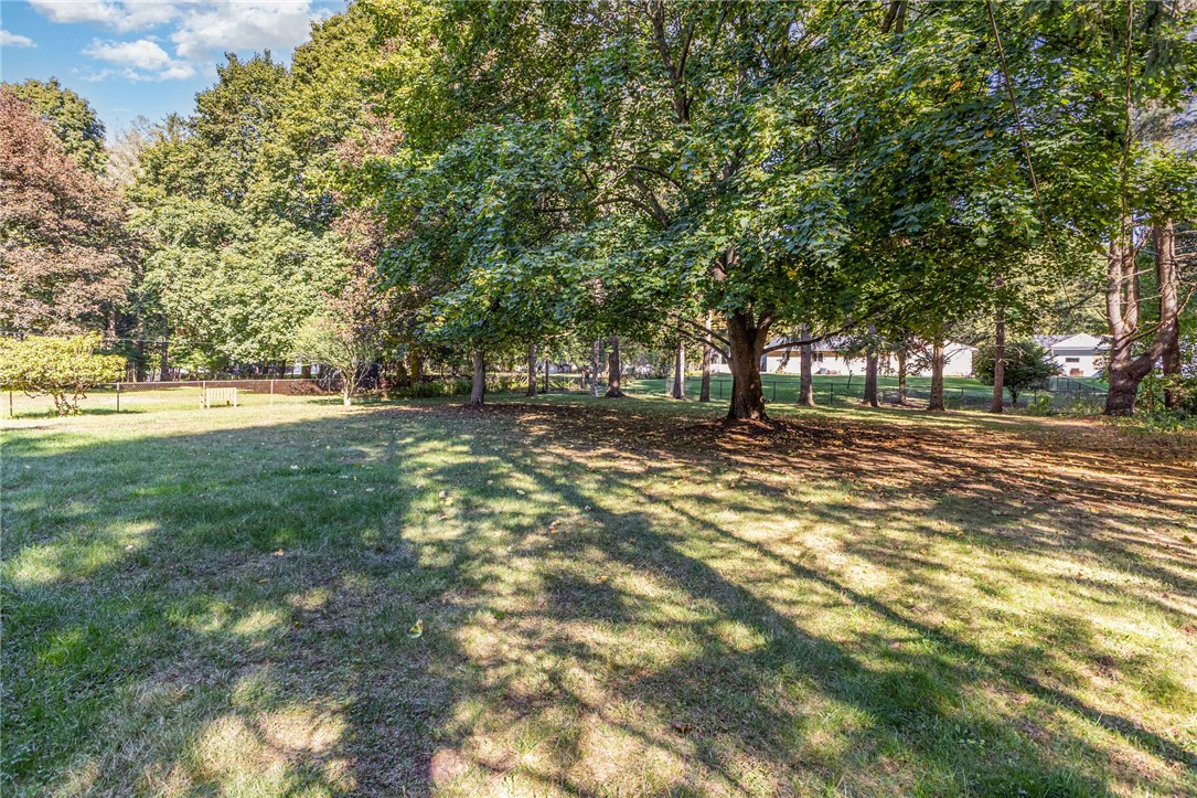 19 Crossfield Road Perinton, NY 14450 - Photo 26 of 28