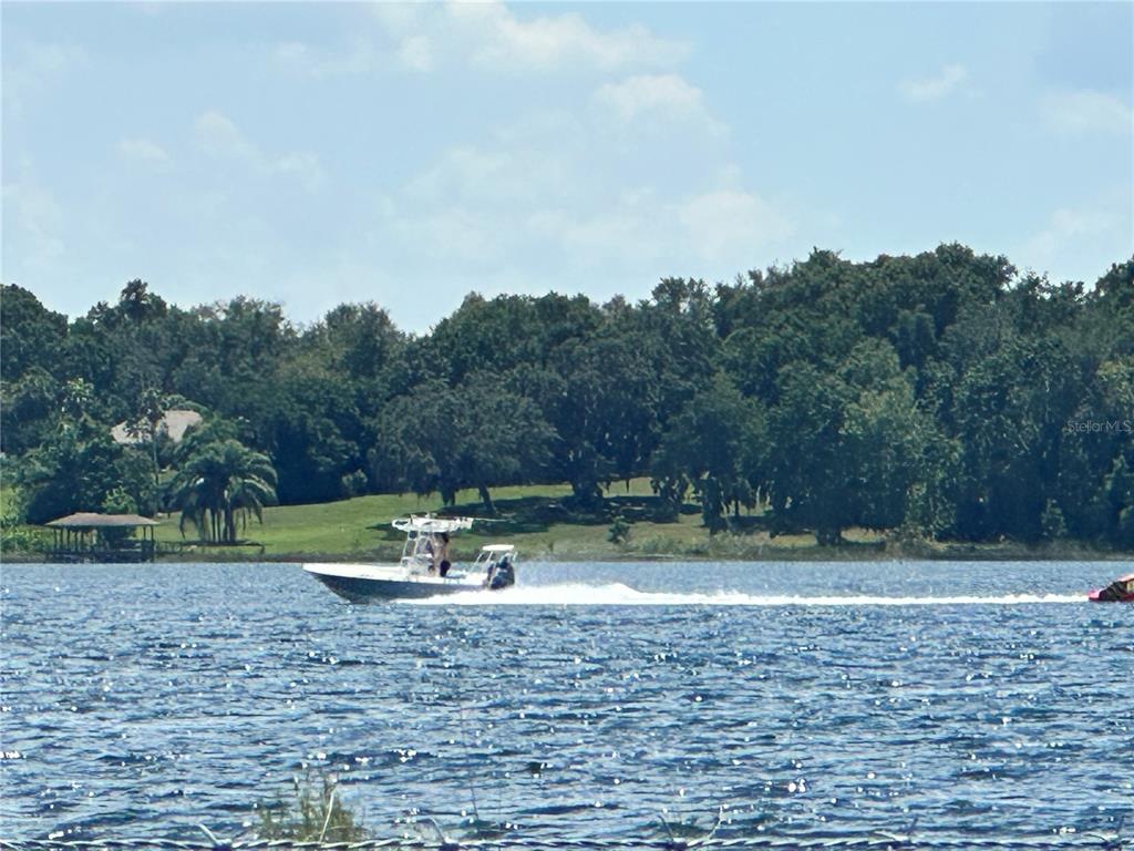 Ranch Gate Boulevard Umatilla, FL 32784 - Photo 25 of 33 a view of a park with large trees