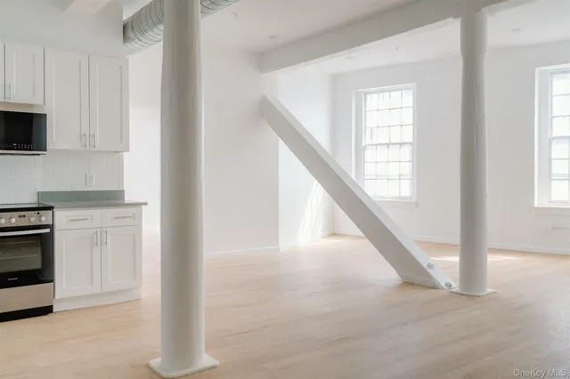 a view of a kitchen with an oven