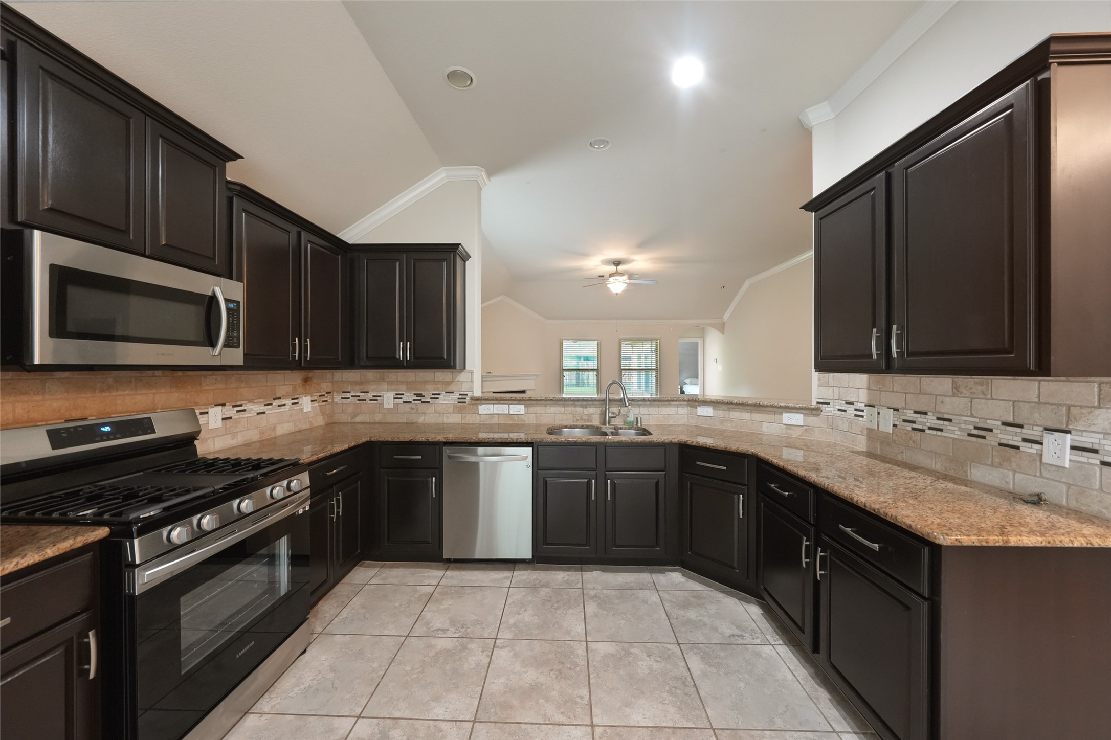 24138 McKinzie Ridge Drive Porter, TX 77365 - Photo 9 of 24 Kitchen - Lots of cabinet space