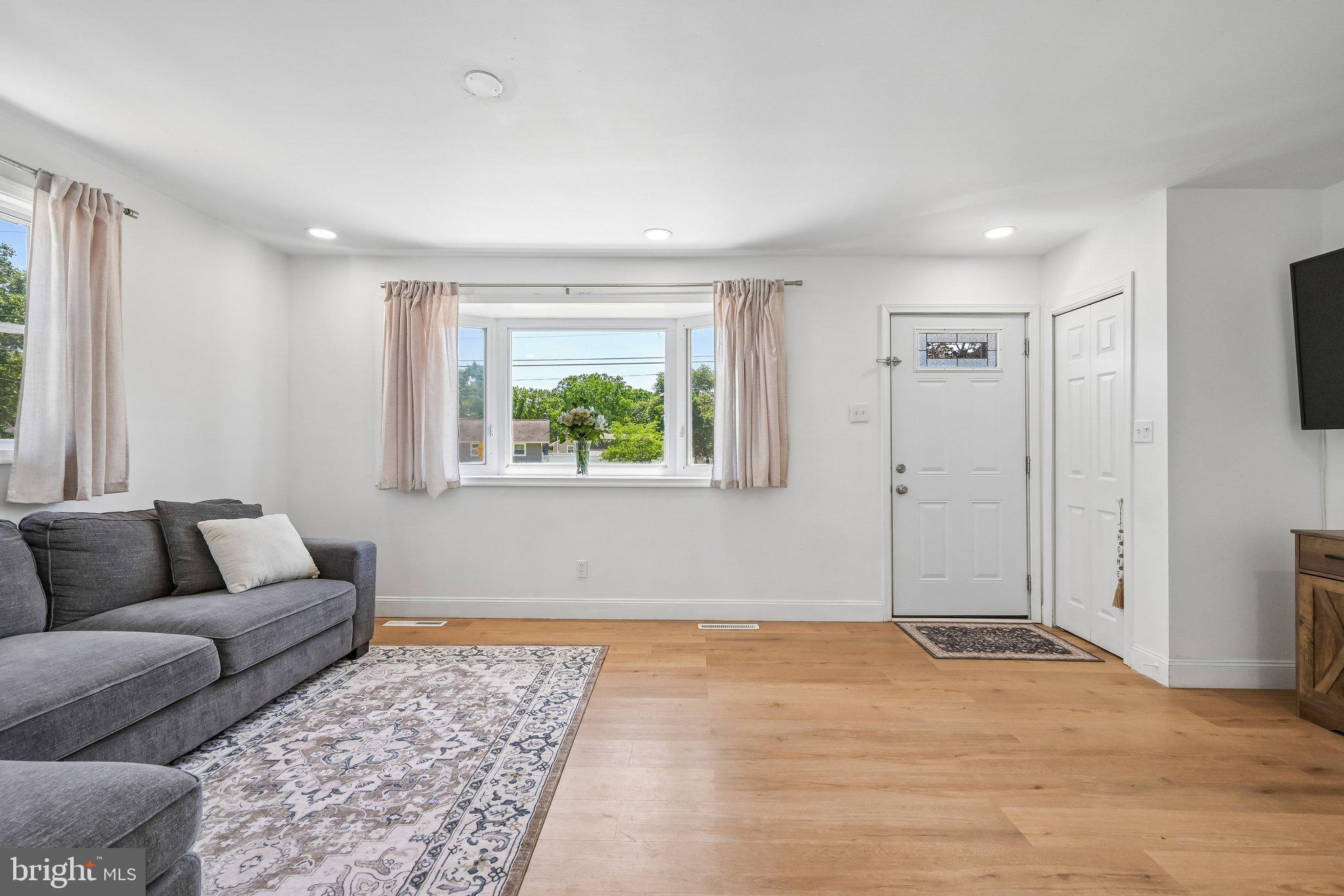 118 Country Club Road Pine Hill, NJ 08021 - Photo 6 of 21