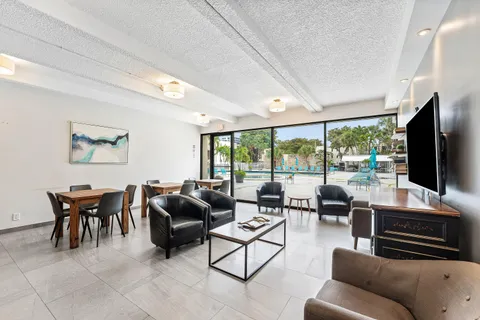 $349,000 | 20200 West Country Club Drive, Unit PH20, Aventura, FL 33180
