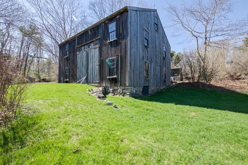125 Old Pool Road Biddeford, ME 04005 - Photo 12 of 34 Photo