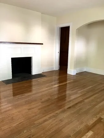 $4,875 | 28 Beaconsfield Road, Unit 1, Brookline, MA 02445