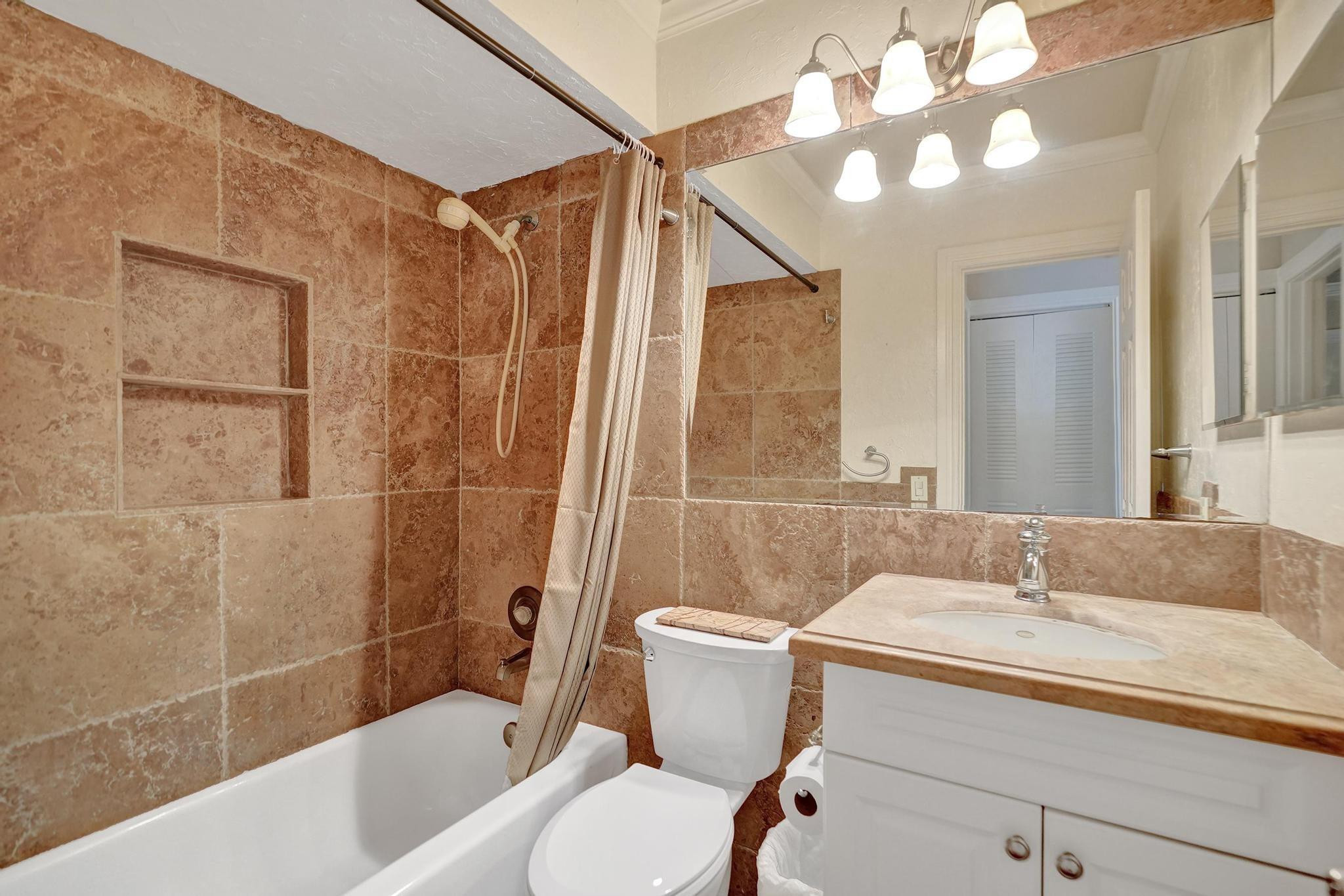 7625 Northwest 88th Way Tamarac, FL 33321 - Photo 14 of 25 Photo 14
