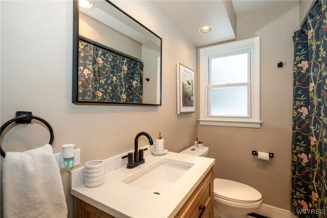 $274,900 | 2852 Roswell Parkway, Eden, NY 14057