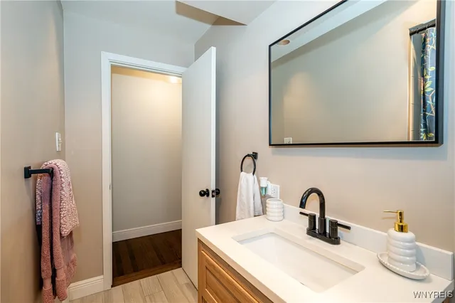 $274,900 | 2852 Roswell Parkway, Eden, NY 14057