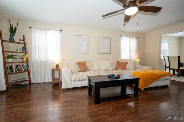 $274,900 | 2852 Roswell Parkway, Eden, NY 14057