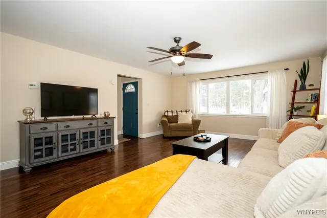 $274,900 | 2852 Roswell Parkway, Eden, NY 14057