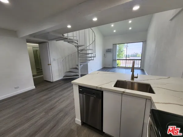 $3,700 | 1440 Veteran Avenue, Unit 555, Los Angeles, CA 90024