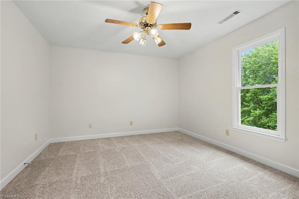 7060 Bridgewood Road Clemmons, NC 27012 - Photo 17 of 31