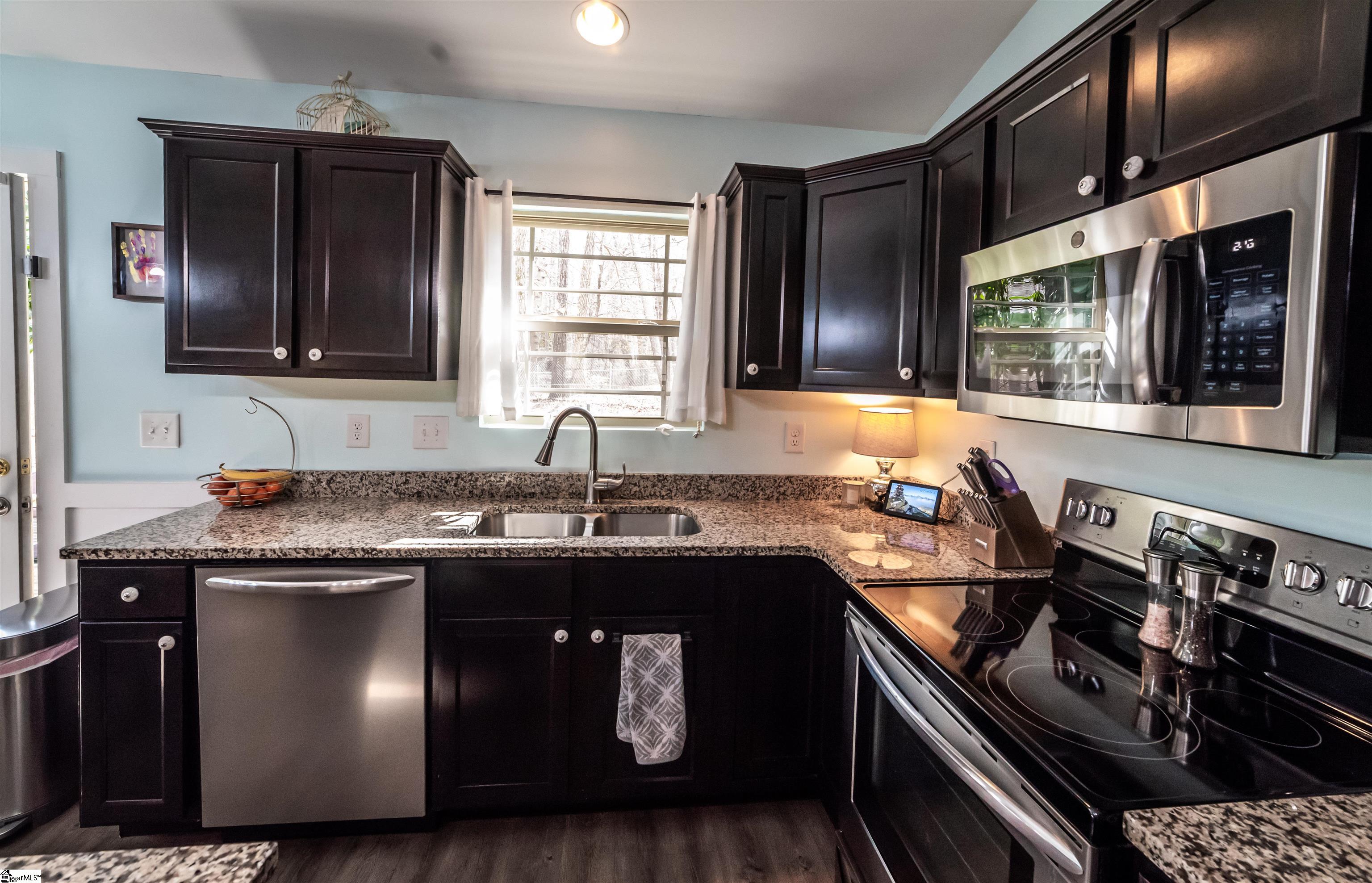 118 Forrest Drive Fountain Inn, SC 29644 - Photo 13 of 30 Gallery Image 13