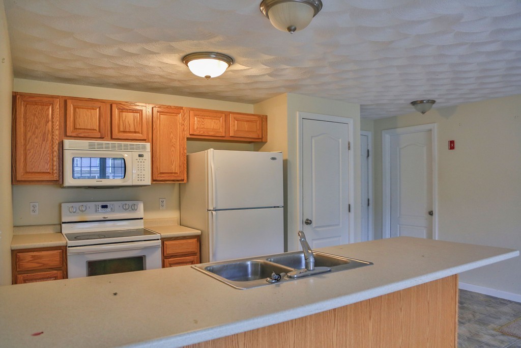182 Jefferson Road, Unit 182 Burrillville, RI 02830 - Photo 13 of 30 Gallery Image 13