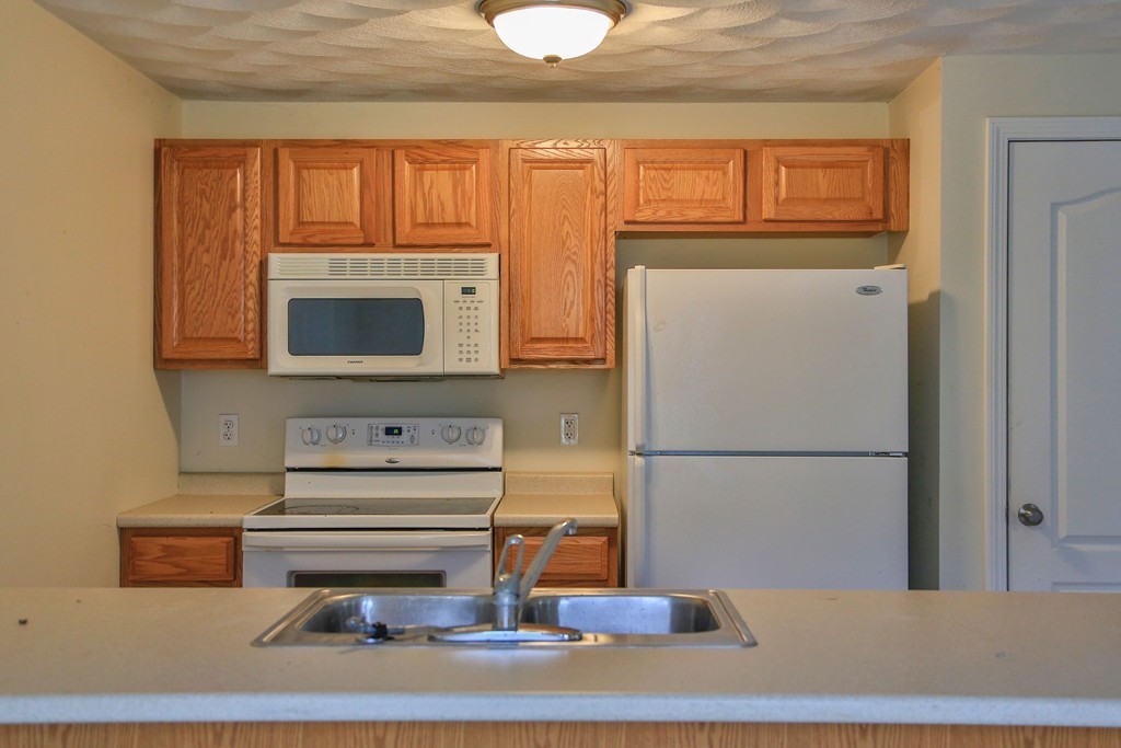 182 Jefferson Road, Unit 182 Burrillville, RI 02830 - Photo 15 of 30 Gallery Image 15