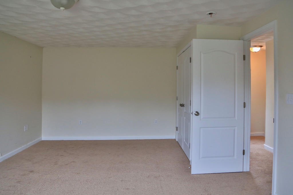 182 Jefferson Road, Unit 182 Burrillville, RI 02830 - Photo 17 of 30 Gallery Image 17