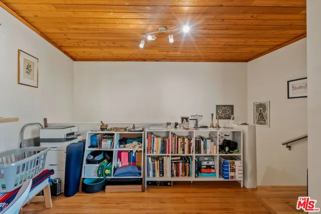 $5,000 | 3988 Beethoven Street, Unit 10, Los Angeles, CA 90066