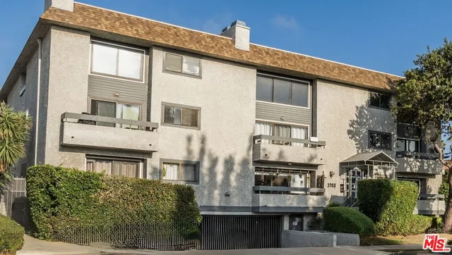 $5,000 | 3988 Beethoven Street, Unit 10, Los Angeles, CA 90066