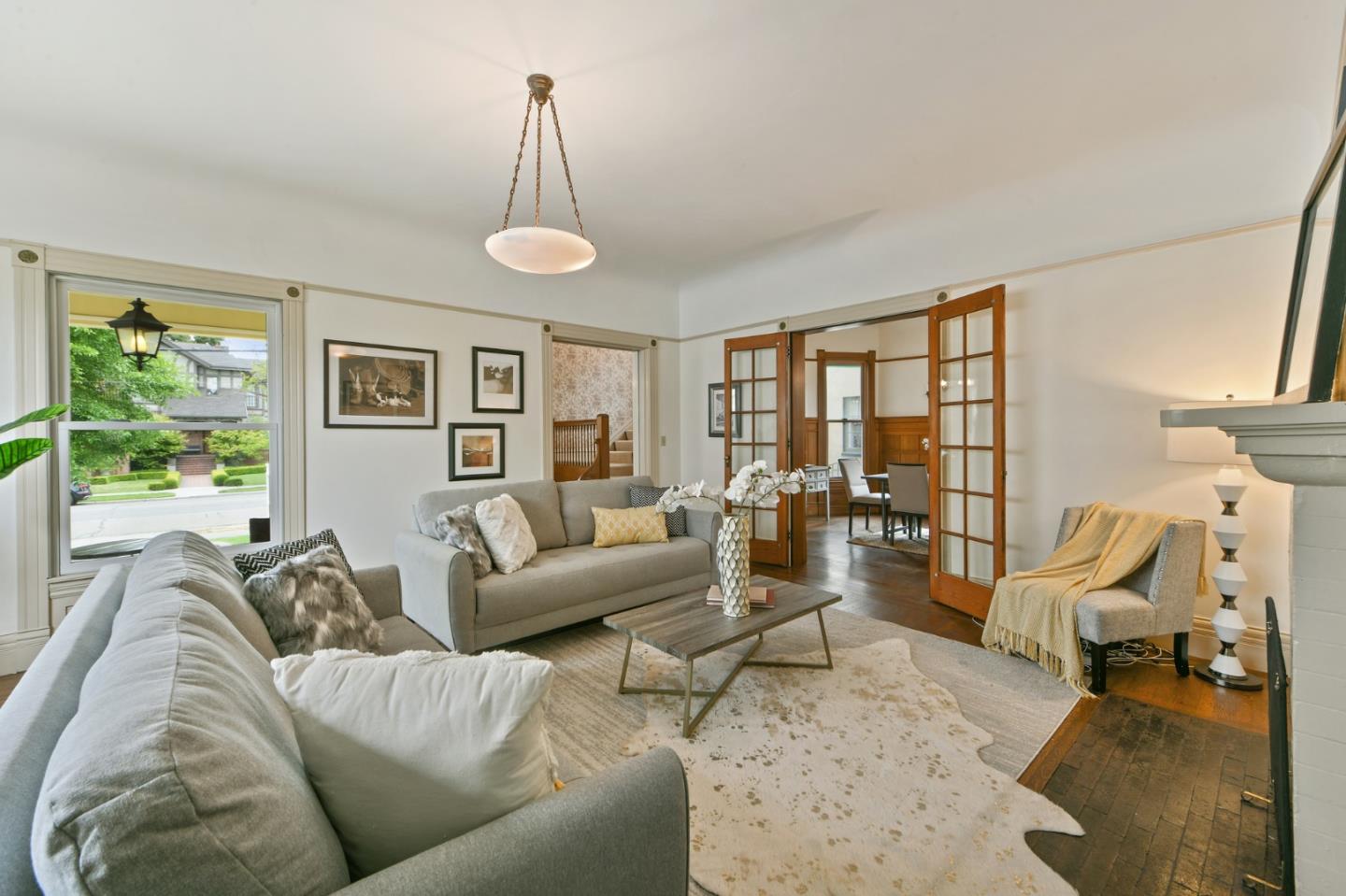 1106 Grand Street Alameda, CA 94501 - Photo 21 of 100 a living room with furniture and a large window