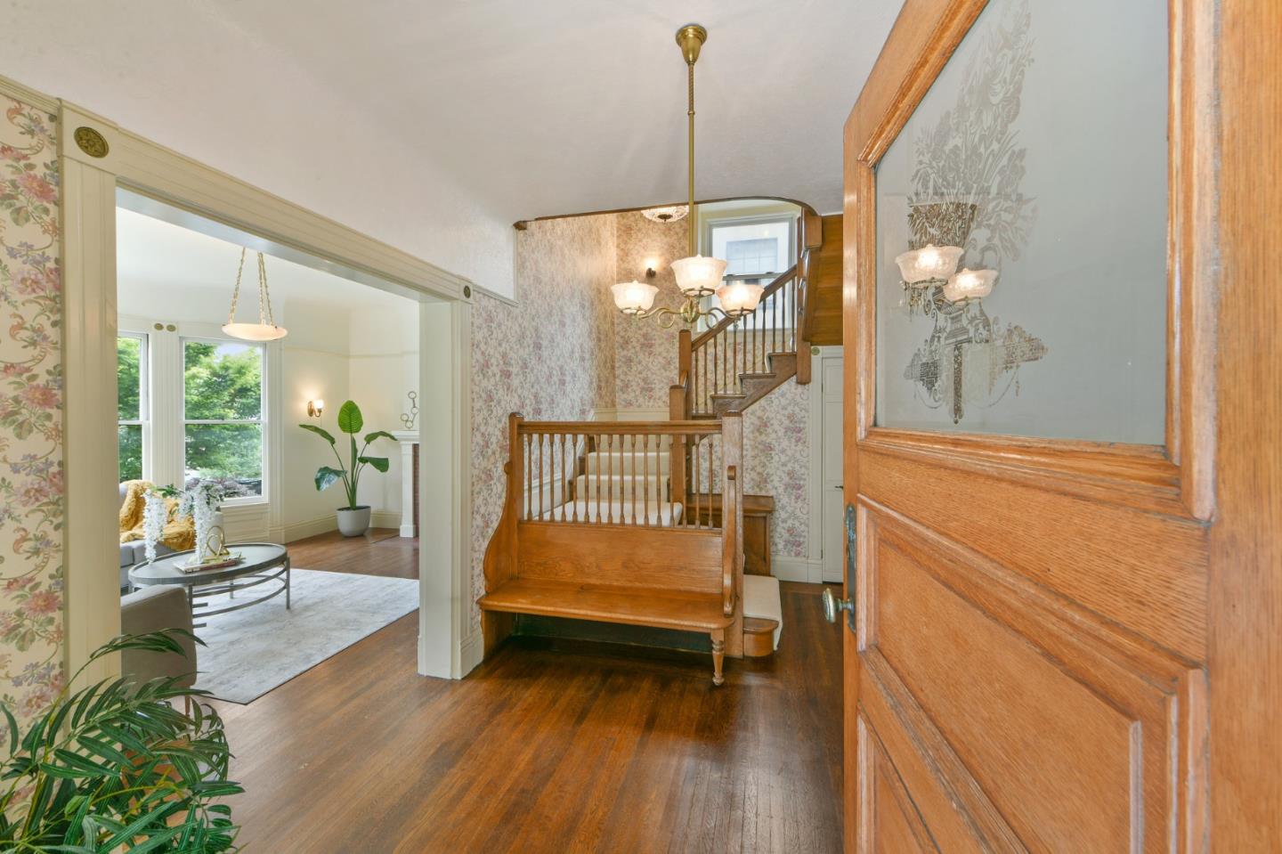 1106 Grand Street Alameda, CA 94501 - Photo 8 of 100