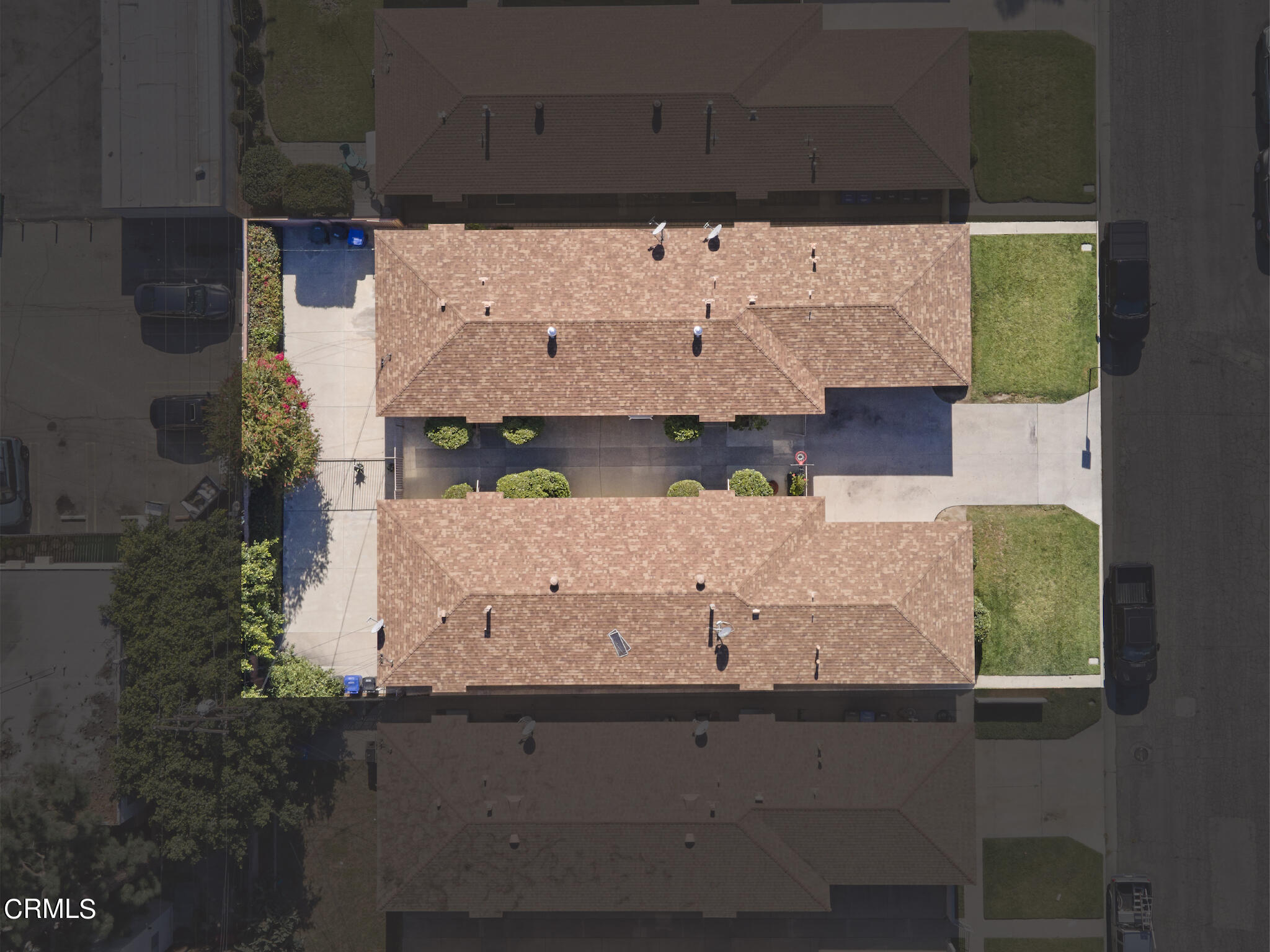 10520 Myrtle Street Downey, CA 90241 - Photo 7 of 8 an aerial view of residential house with wooden fence