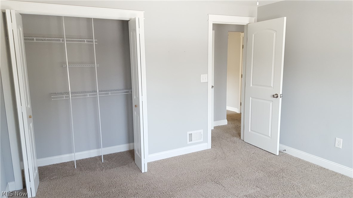 1680 South Green Road Cleveland, OH 44121 - Photo 16 of 30