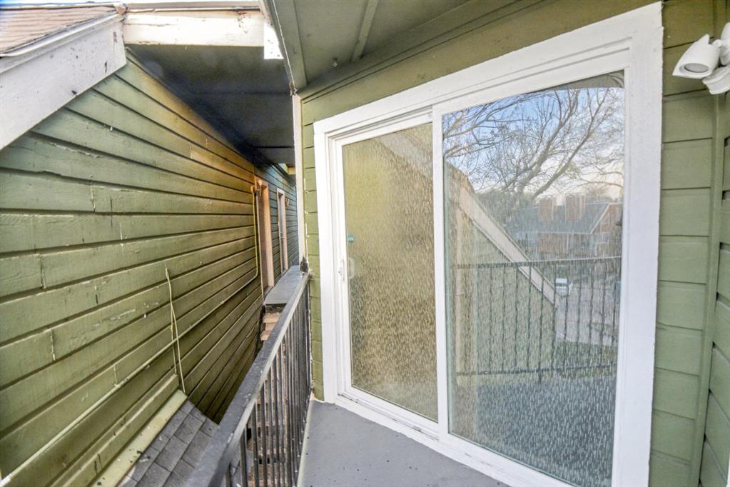 9815 Walnut Street, Unit H306 Dallas, TX 75243 - Photo 17 of 23 a view of balcony
