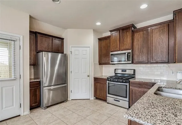 $1,995 | 104 Beech Creek Lane, Leander, TX 78641