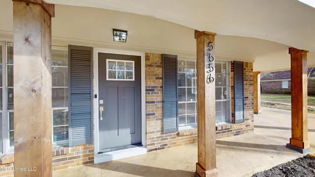 $209,900 | 5656 Highway 301, Horn Lake, MS 38637