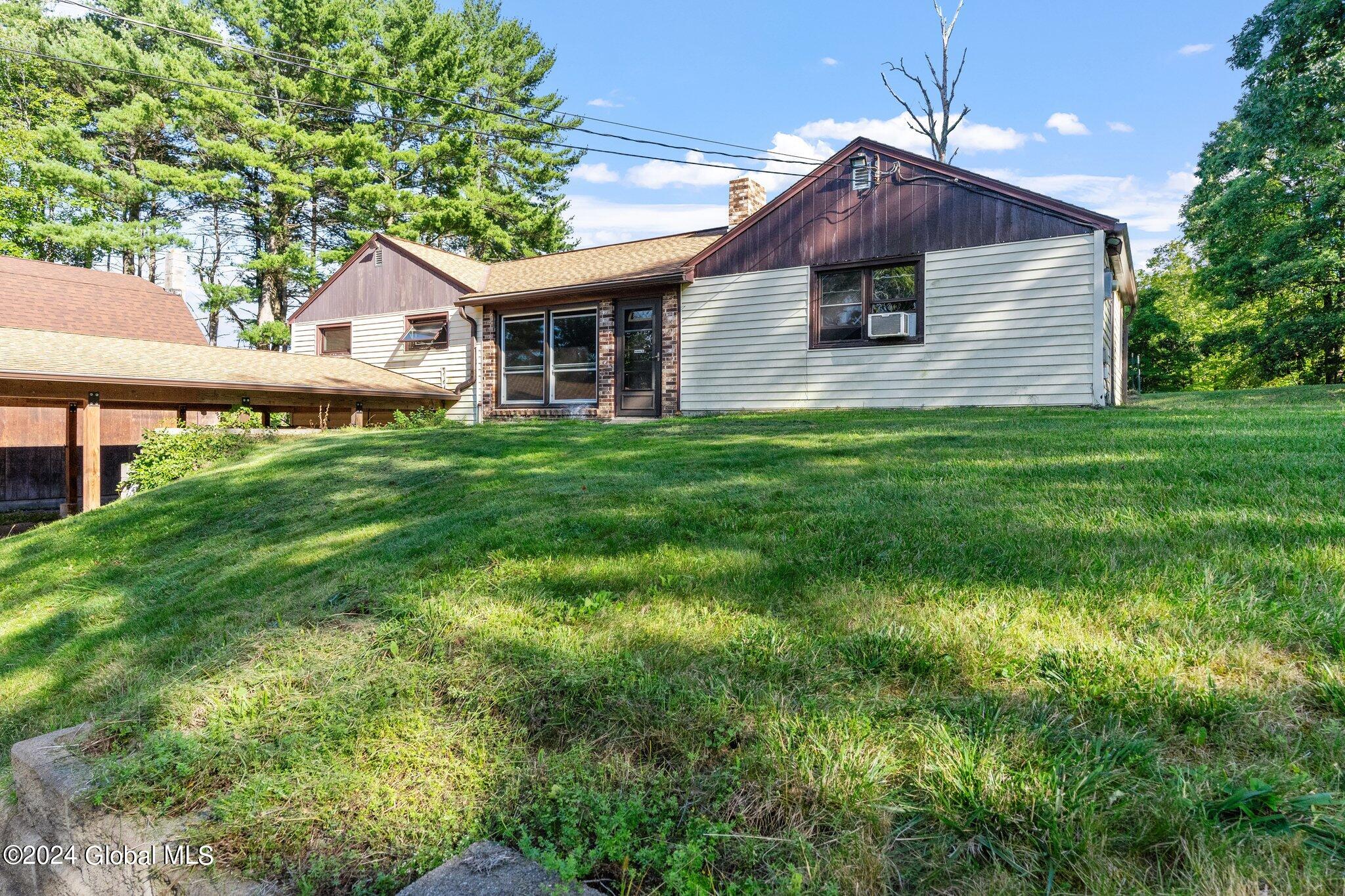 2728 Lower Gregg Road Rotterdam, NY 12306 - Photo 3 of 36 7-web-or-mls-2728-lower-gregg-rd