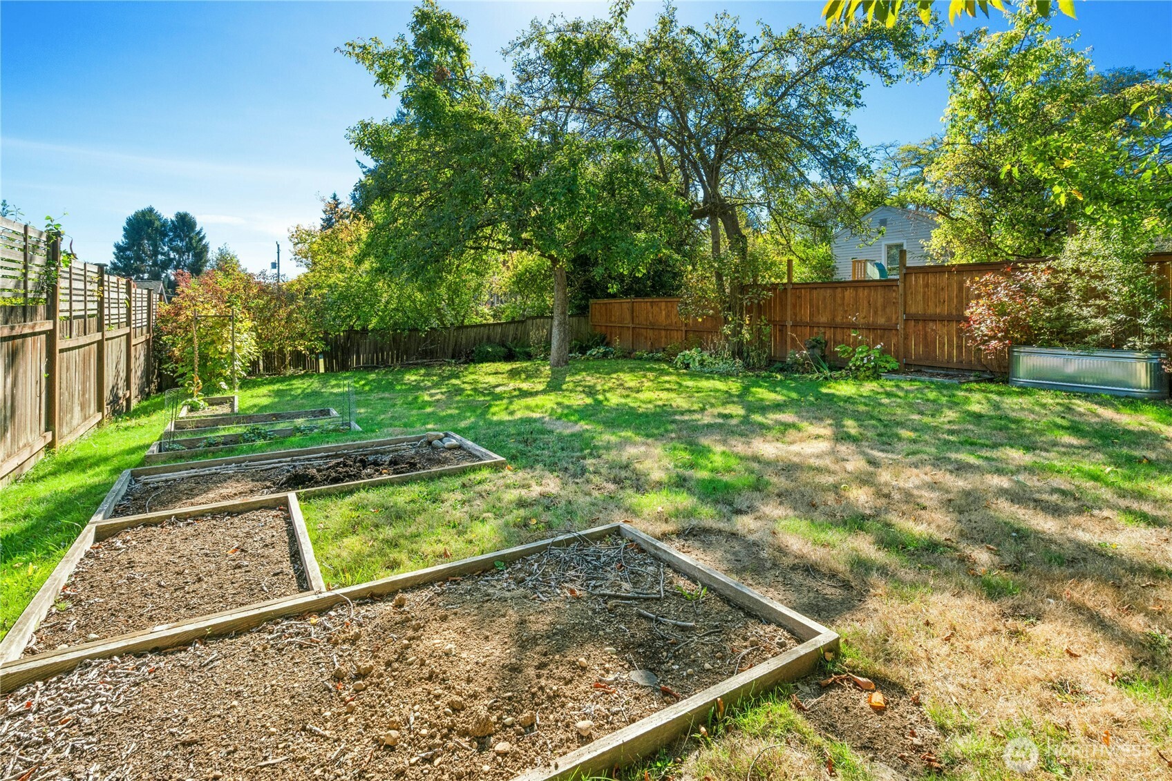 733 North 97th Street Seattle, WA 98103 - Photo 31 of 40 Gallery Image 31