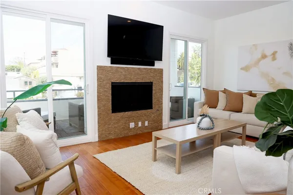 $9,750 | 161 Ruby Street, Laguna Beach, CA 92651