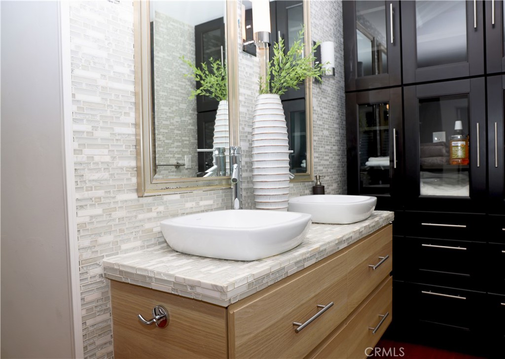 161 Ruby Street Laguna Beach, CA 92651 - Photo 18 of 25