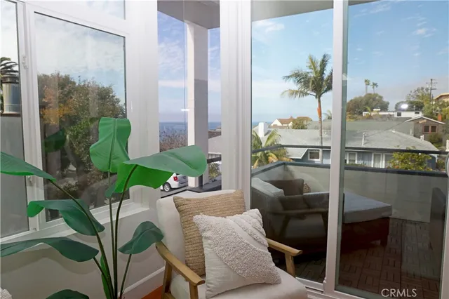 $9,750 | 161 Ruby Street, Laguna Beach, CA 92651