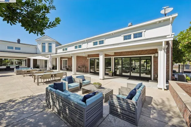 $1,875,000 | 1380 Brookline Loop, Pleasanton, CA 94566