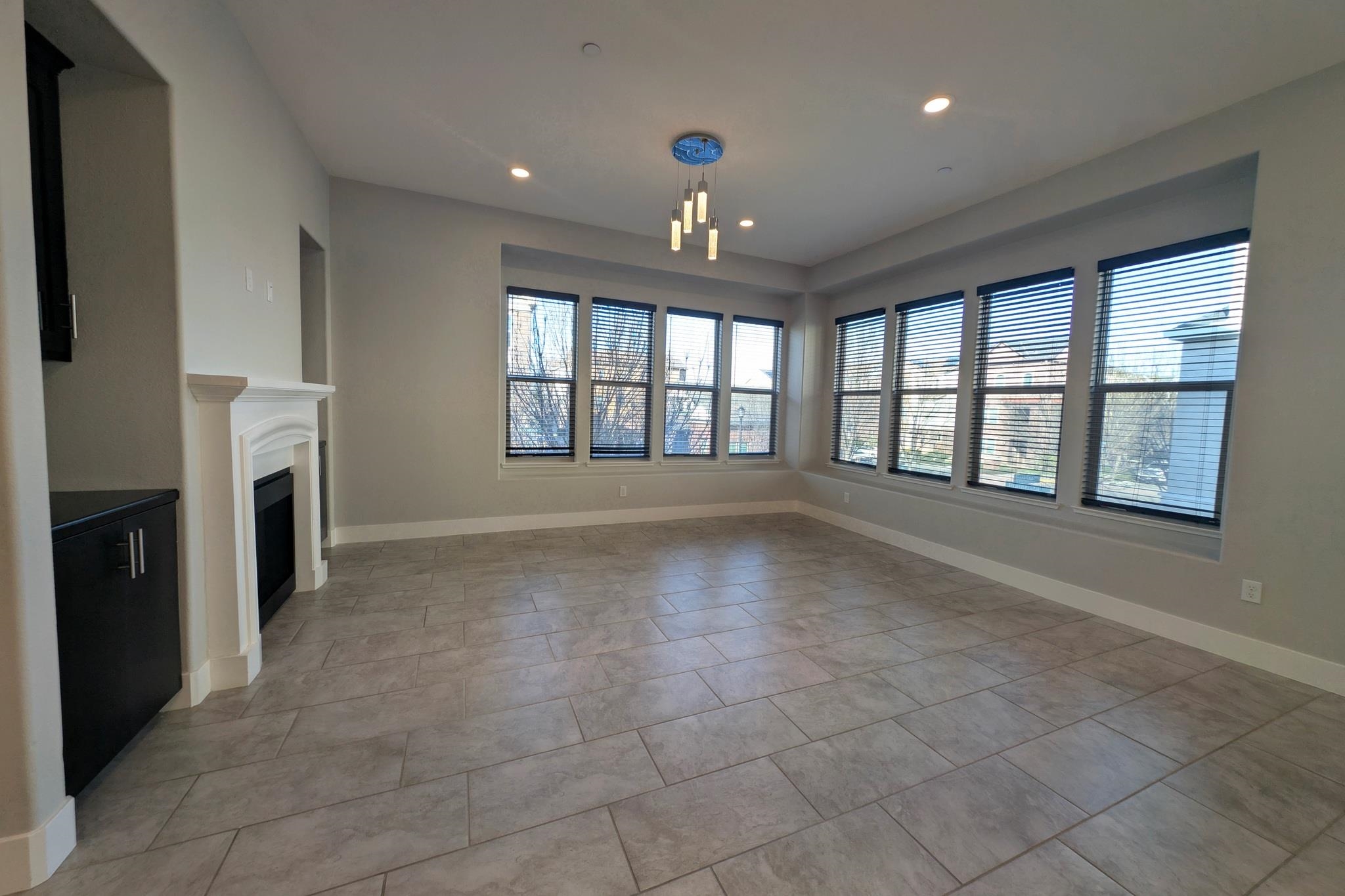 1380 Brookline Loop Pleasanton, CA 94566 - Photo 7 of 44