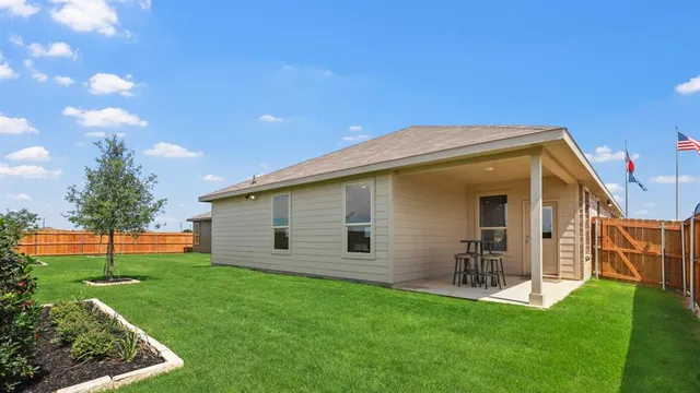 $309,990 | 117 Bermuda Place, Boyd, TX 76023