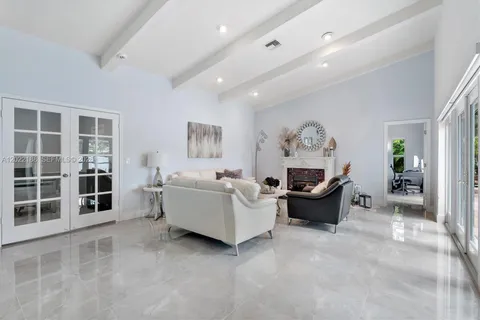 $899,000 | 1001 Southwest 93rd Avenue, Plantation, FL 33324