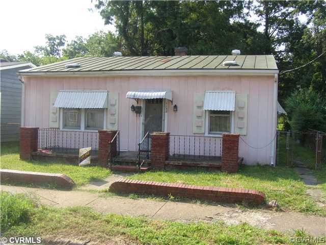 1138 Rome Street Petersburg, VA 23803 - Photo 1 of 1 Exterior Front
