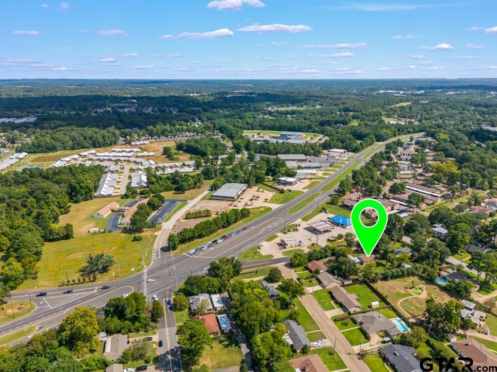 2131 Tryon Road Longview, TX 75601 - Photo 38 of 39 a view of a city