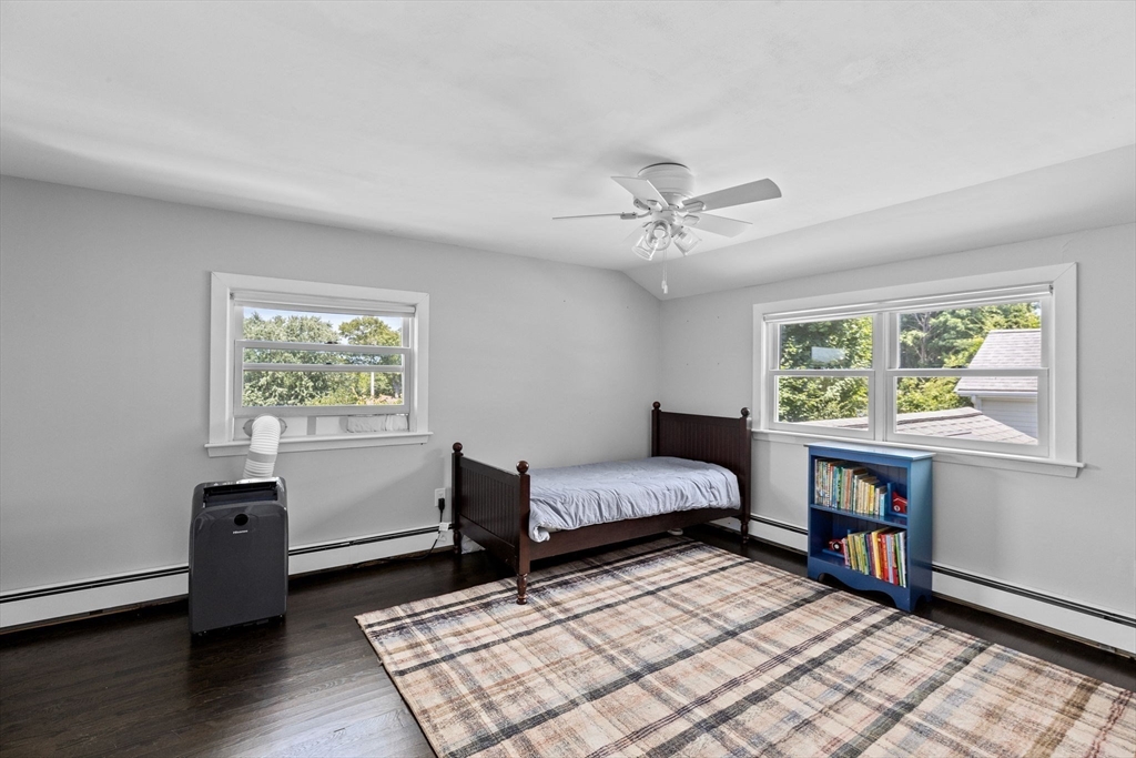 51 Governor Long Road Hingham, MA 02043 - Photo 16 of 32 Gallery Image 16