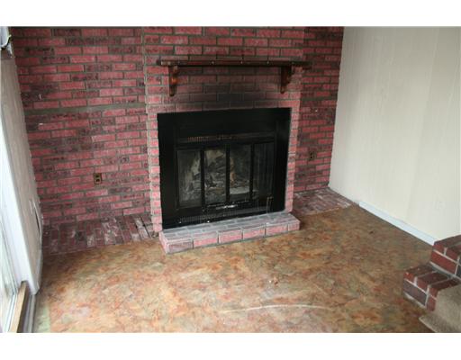288 6th Avenue Woonsocket, RI 02895 - Photo 5 of 6 Exterior Front.