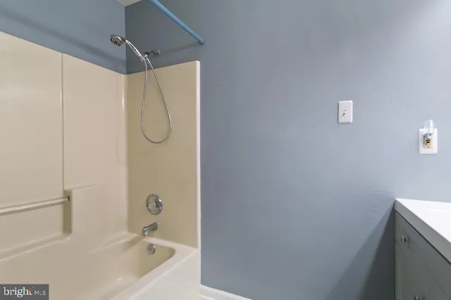 $330,000 | 112 Carriage Lane, Swedesboro, NJ 08085